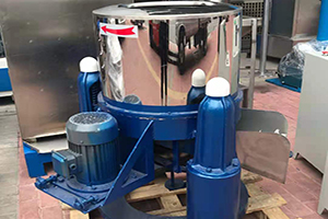 自動(dòng)出料甩干機(jī)